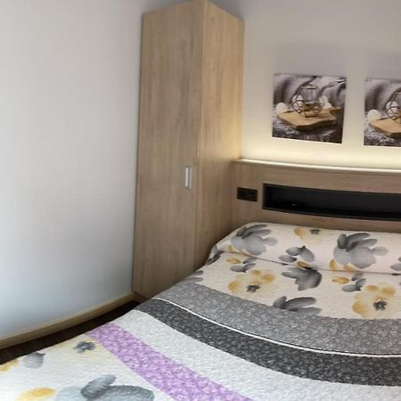 Pension A Carballeira Вільяльба Екстер'єр фото